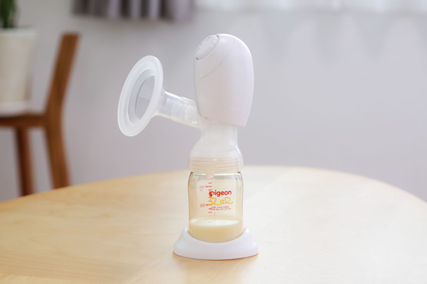 ピジョン株式会社 ピジョン母乳アシスト さく乳器 電動handy fit(ハンディフィット)