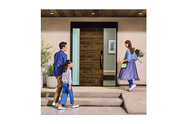 YKK AP株式会社　M30 顔認証自動ドア