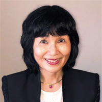 審査委員　三宮真智子